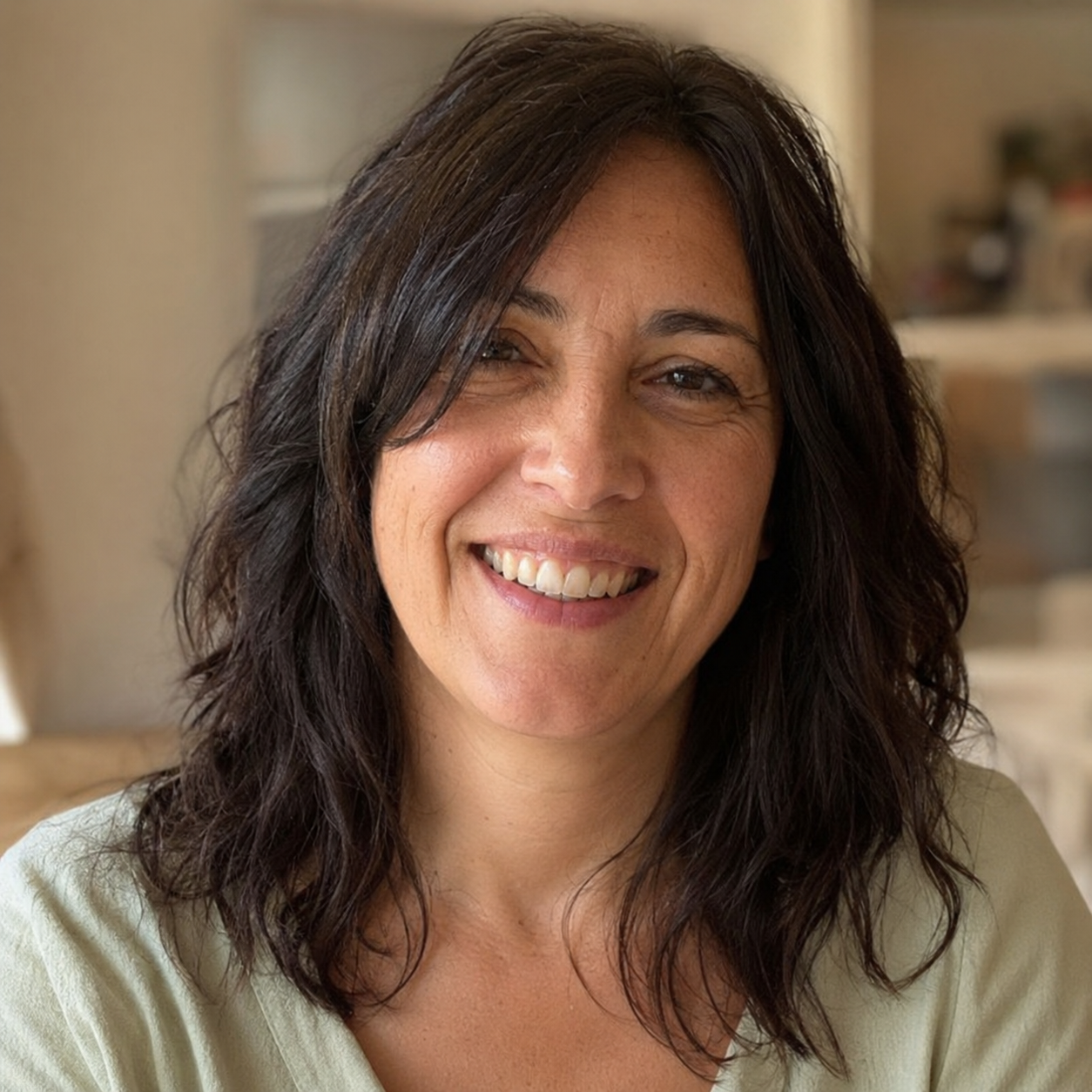Mariana González, 44 años · Buenos Aires  ✓ Verificada